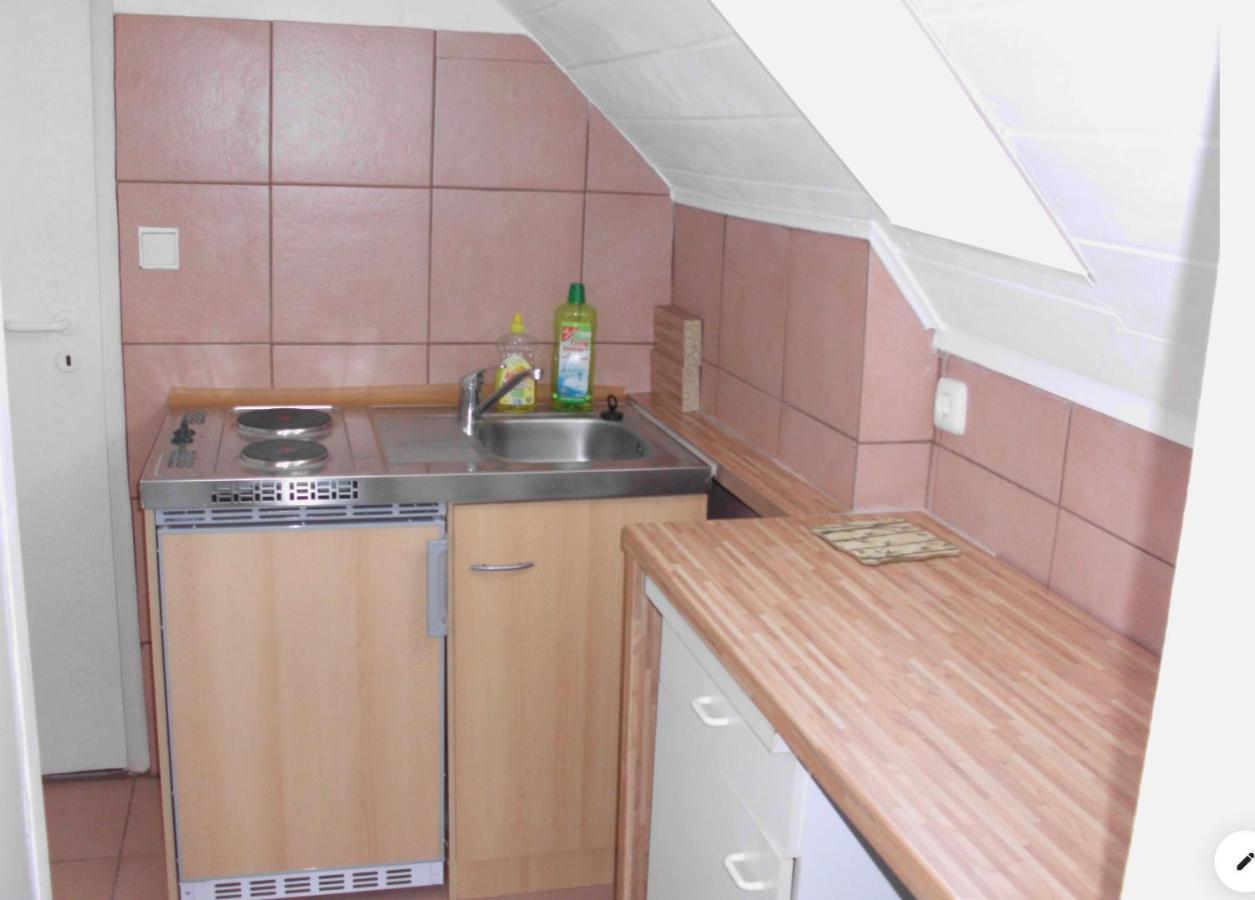 Lovely Apartment 2 Et Inkl Parkplatz Nach Verfuegbarkeit Essen Exterior foto